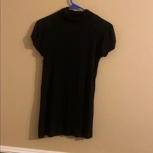 Black shirt sleeve, light weight turtleneck